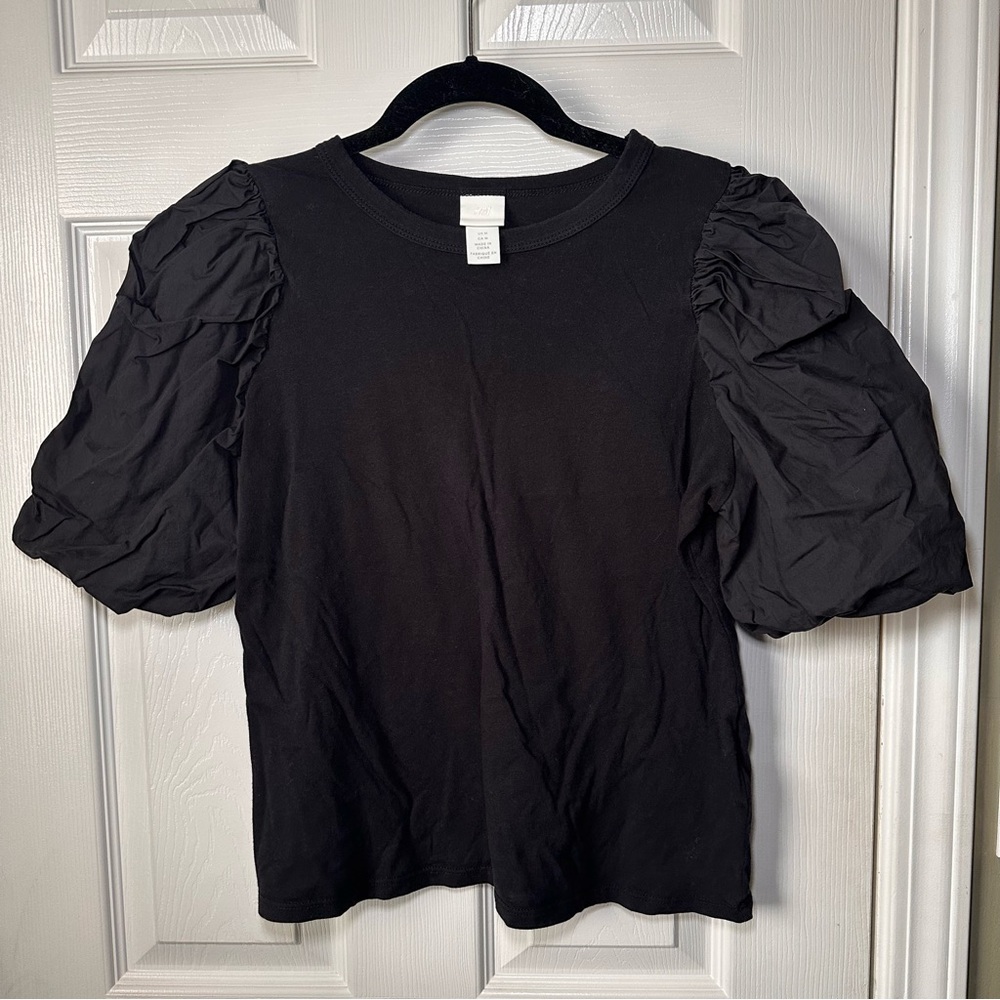 H&M Womens Black Top Sheer Puff Sleeve 
Size Medium